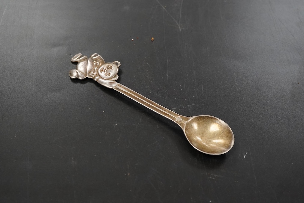 A set of six late Victorian mother pearl handled silver fruit knives and forks length 19.4 cm.